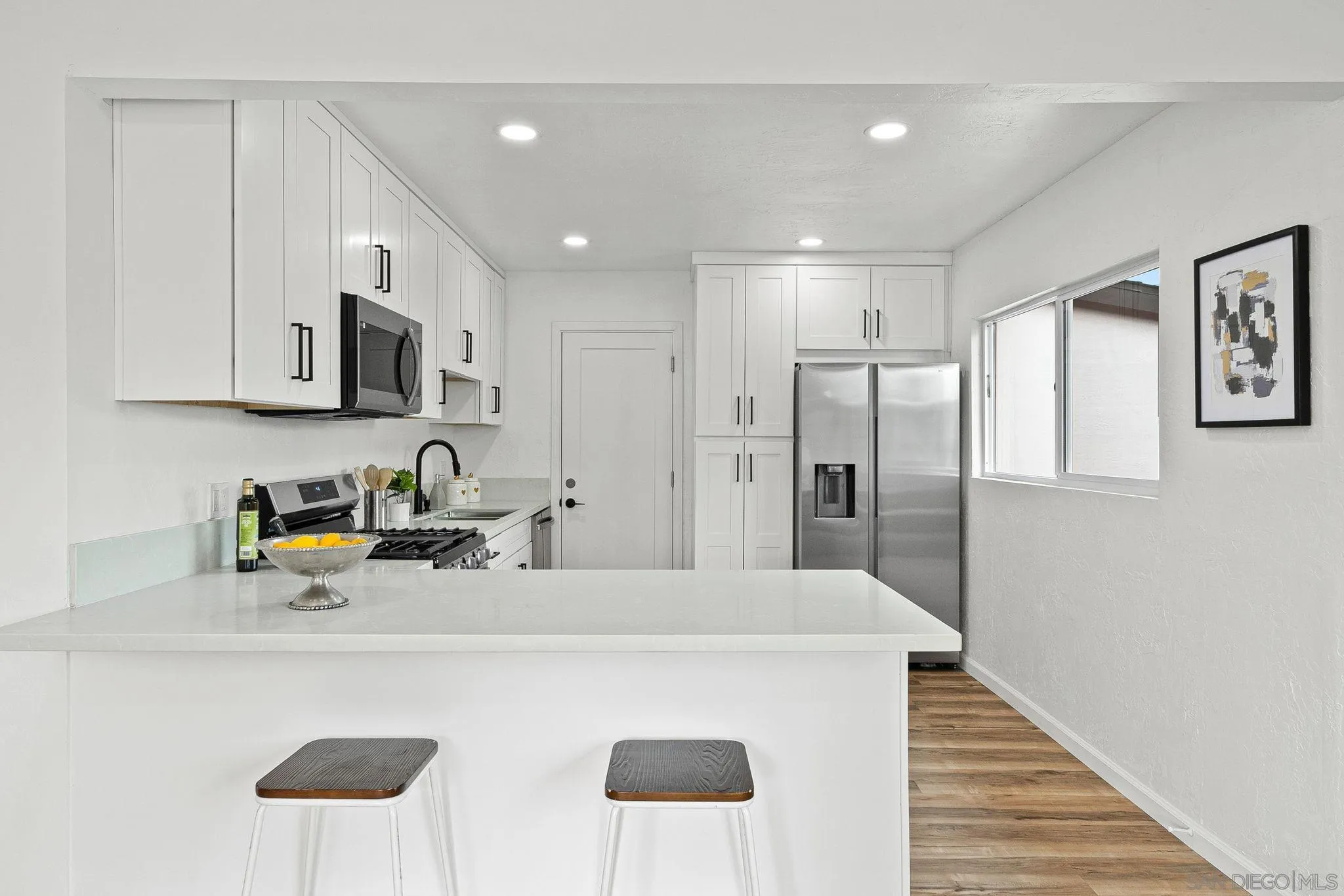 https://cdn.realtyfeed.com/cdn/127/230022627/cee36836792bce1234f95cd20b025720.webp