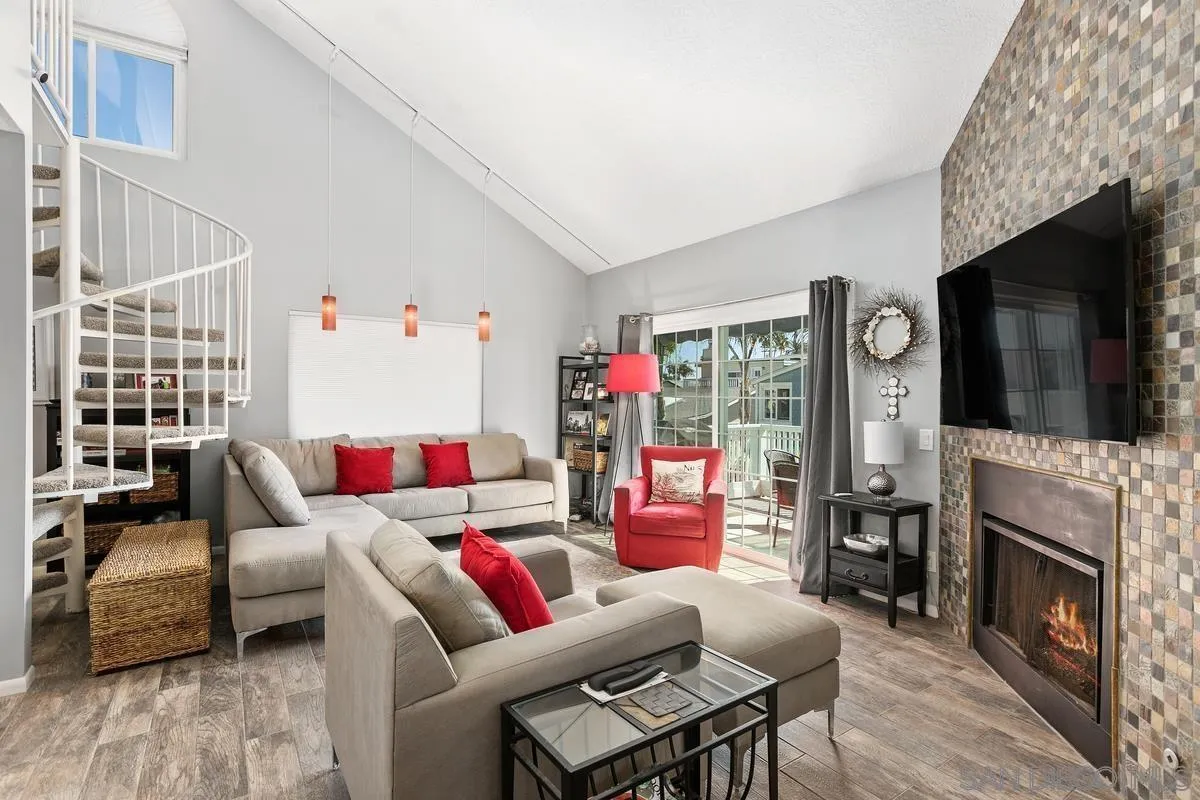 https://cdn.realtyfeed.com/cdn/127/230022660/be92ebbe566f75079285345b54df8214.webp