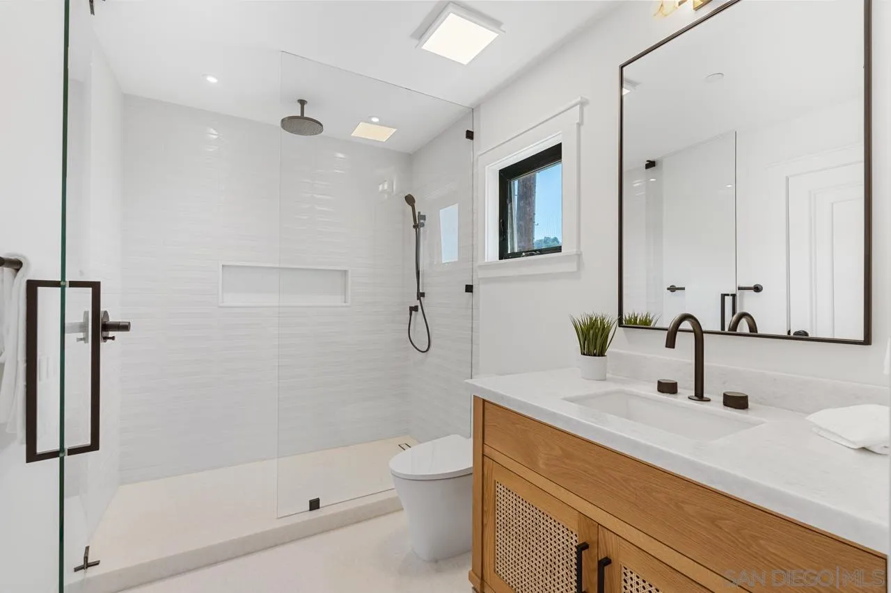 https://cdn.realtyfeed.com/cdn/127/230022964/849e732249de86fd320309fa999fd8bc.webp