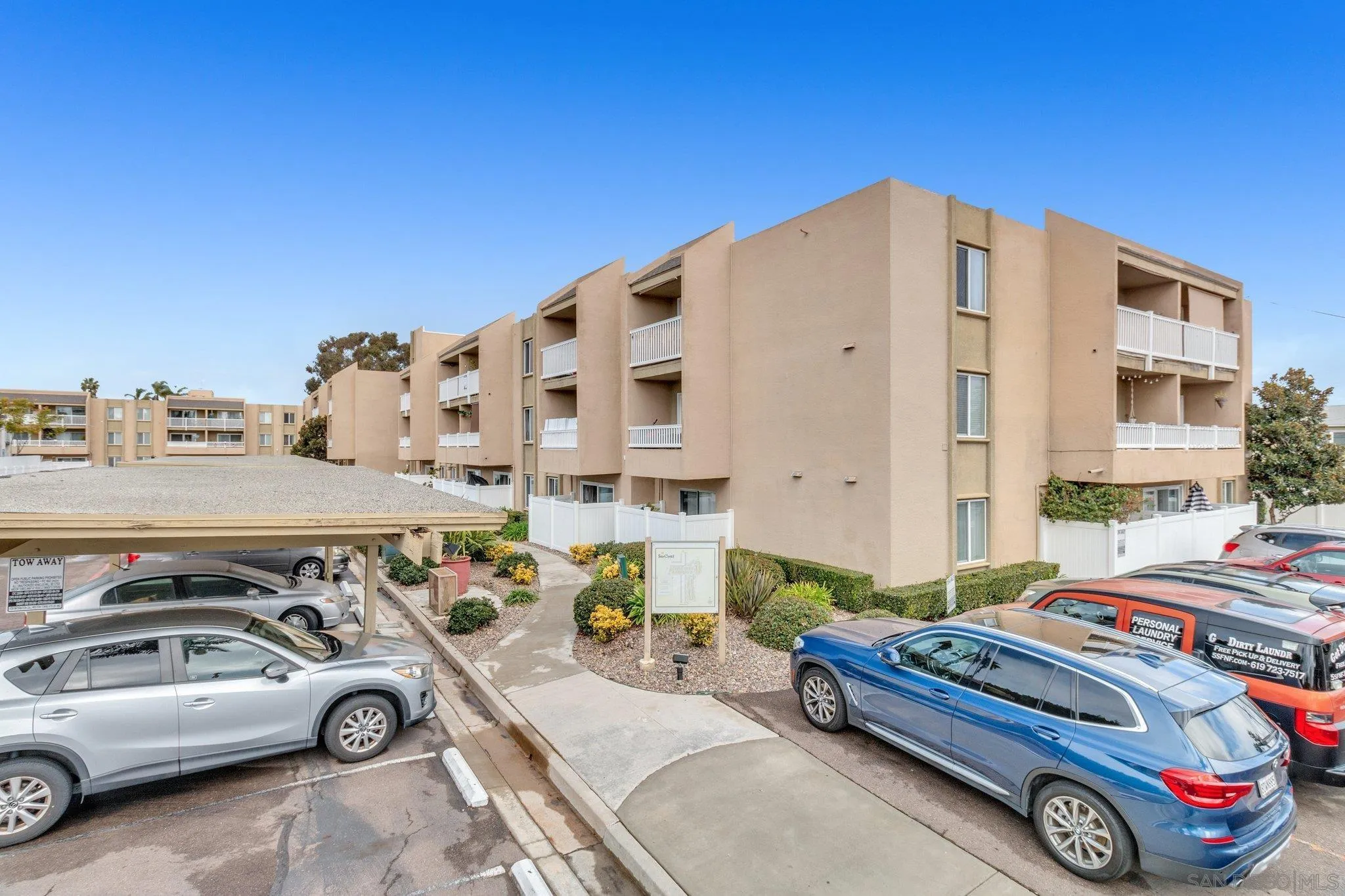 Photo #2: 240000002 Listing 