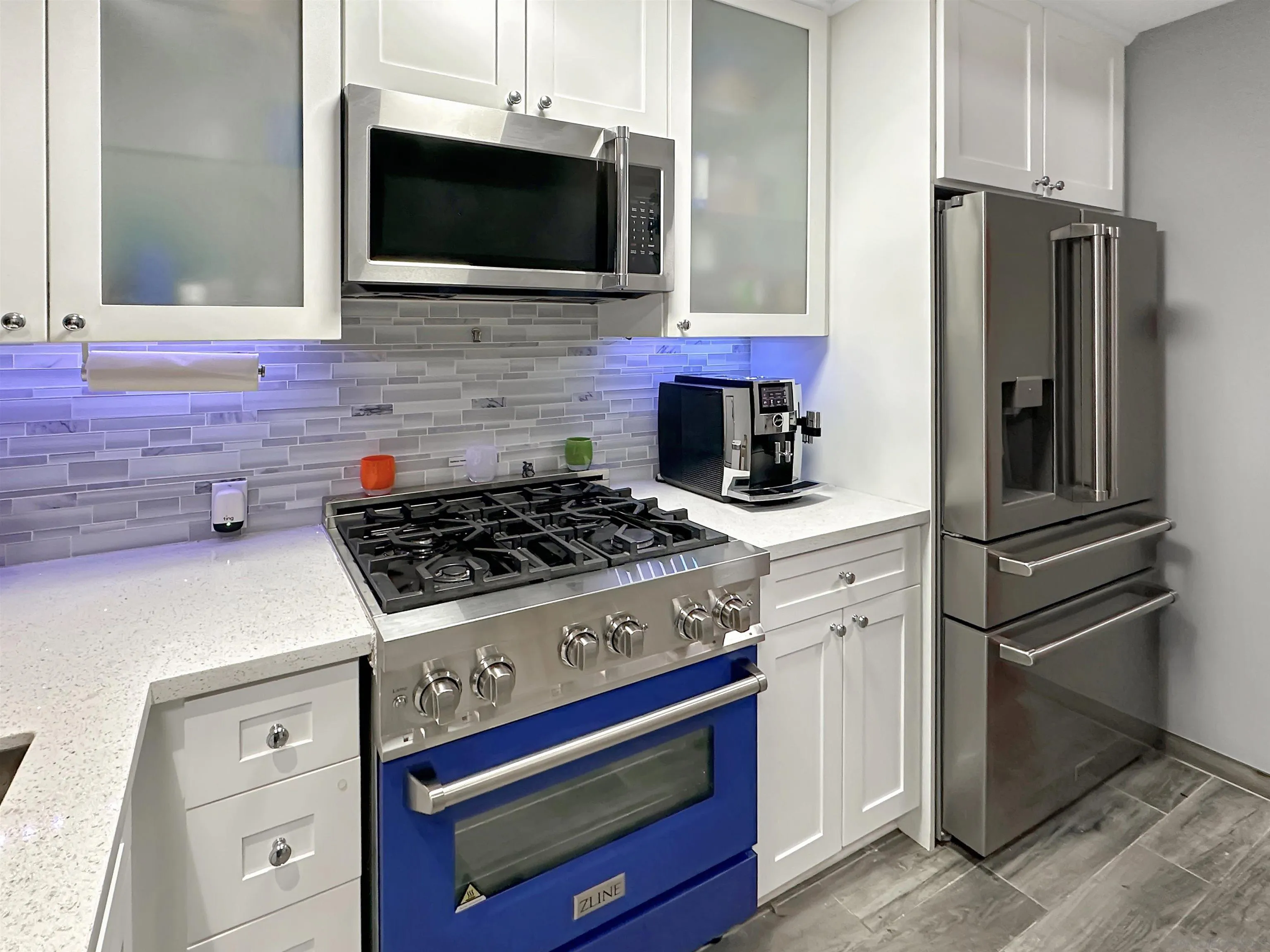 Photo #6: 240000021 Listing 