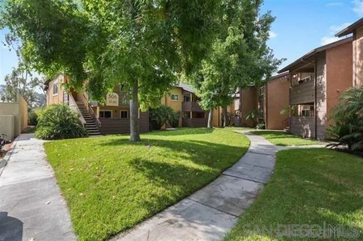 Photo #2: 240000027 Listing 
