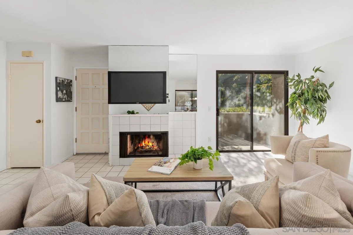Photo #2: 240000060 Listing 
