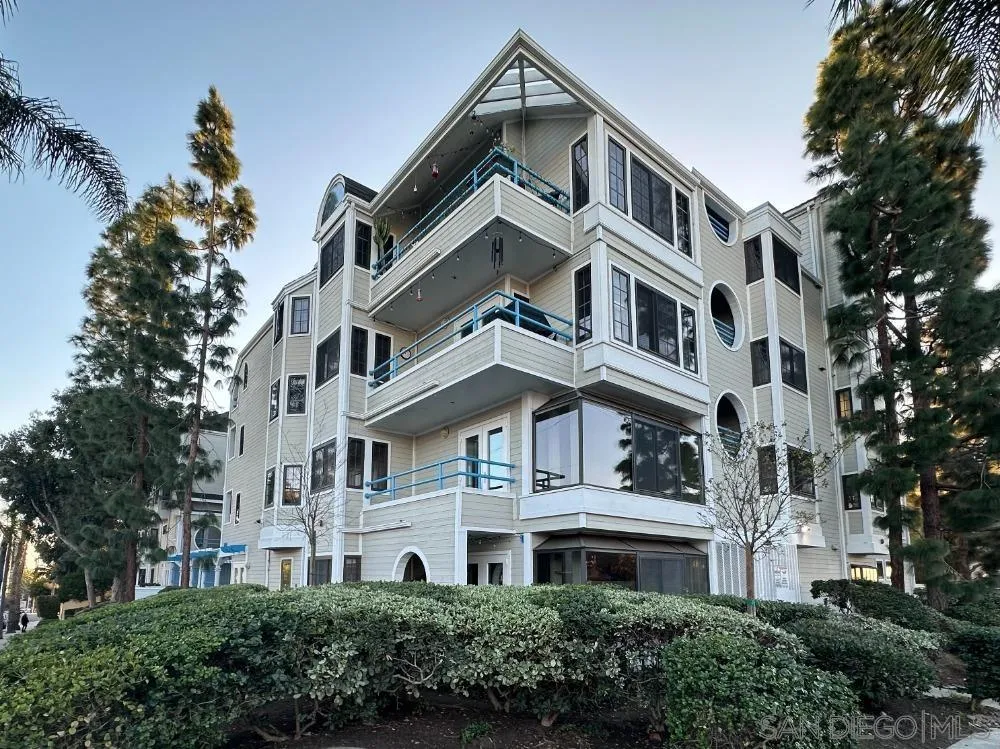 More Details about MLS # 240000095 : 1940 3RD AVE UNIT 204