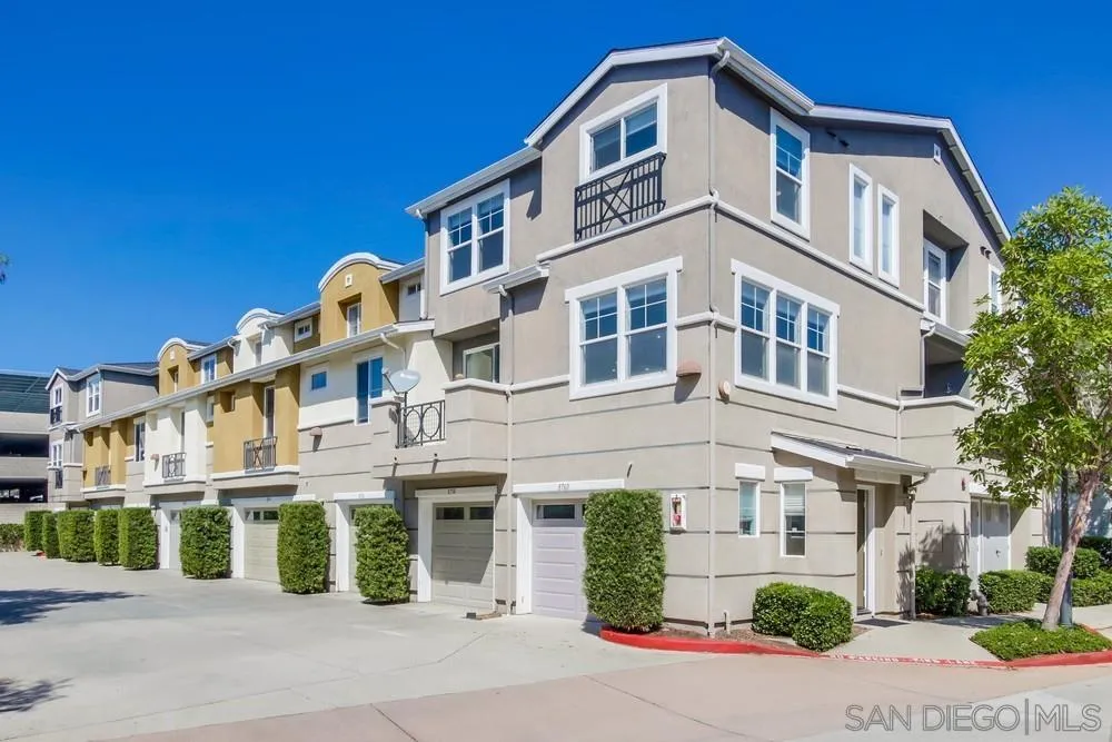 More Details about MLS # 240000101 : 8760 CONCOURSE CT