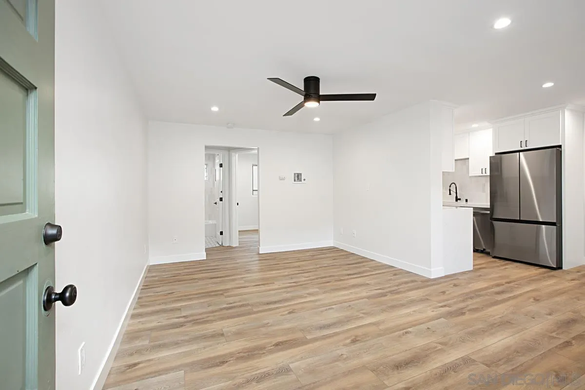 https://cdn.realtyfeed.com/cdn/127/240000269/940378eda565aa035764b41dfb7d9c75.webp
