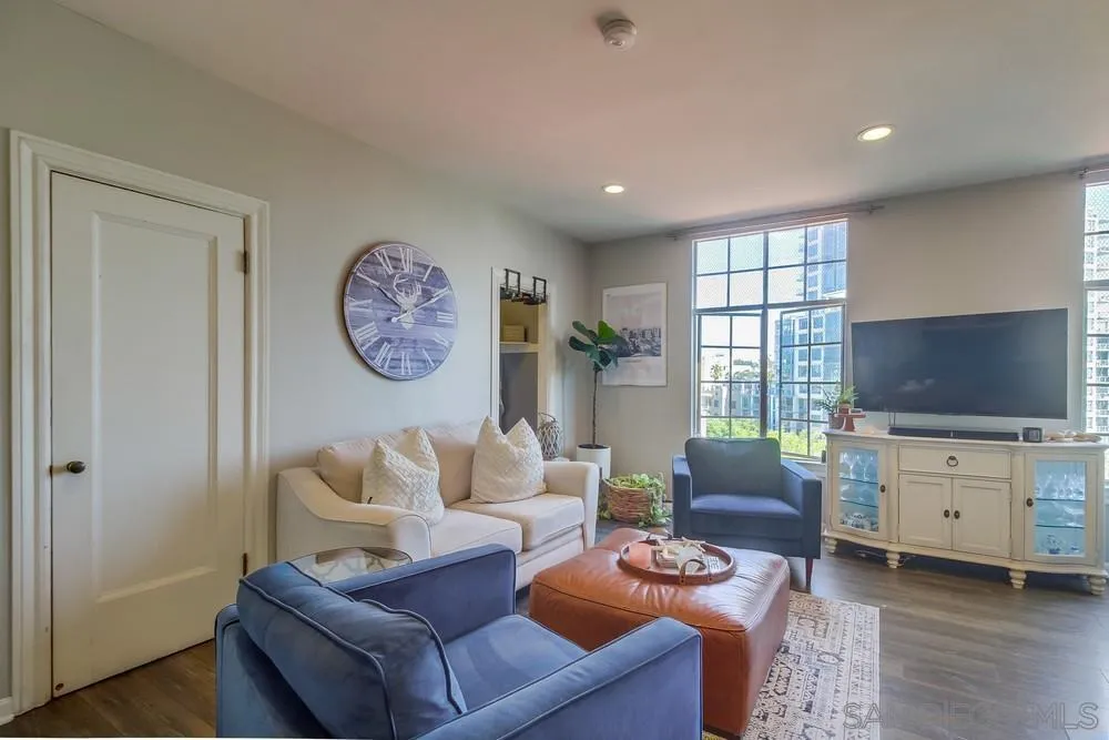 Photo #6: 240000324 Listing 