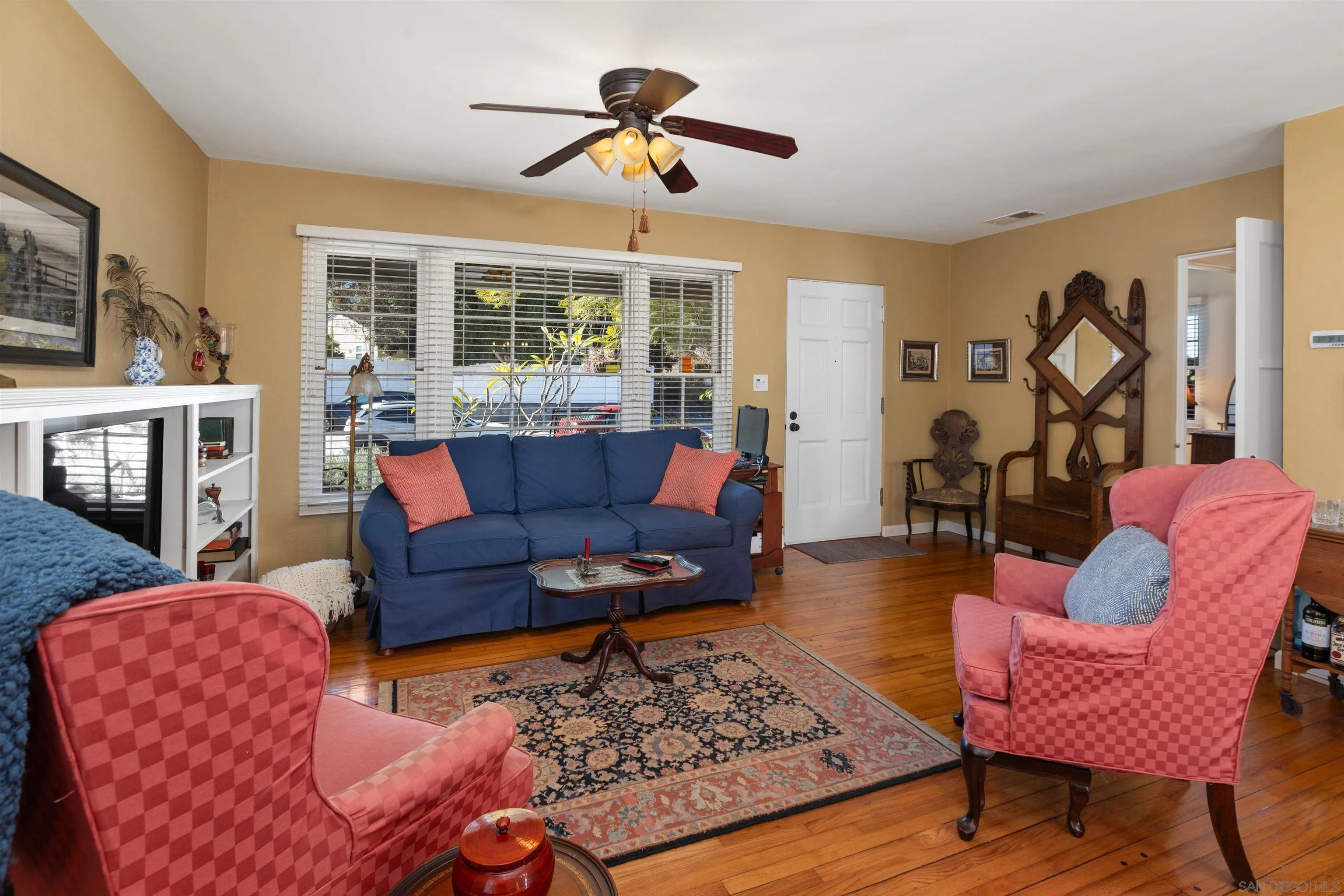 Photo #4: 240000638 Listing 