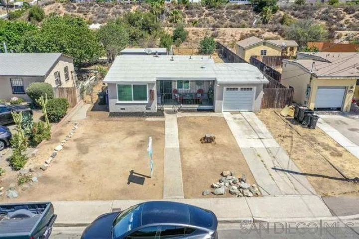 https://cdn.realtyfeed.com/cdn/127/240000684/45fefc38a8482cd68b4160c5e1b71f58.webp