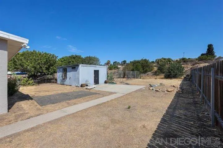 https://cdn.realtyfeed.com/cdn/127/240000684/695565bb0f7cda184265888f90c4dc92.webp