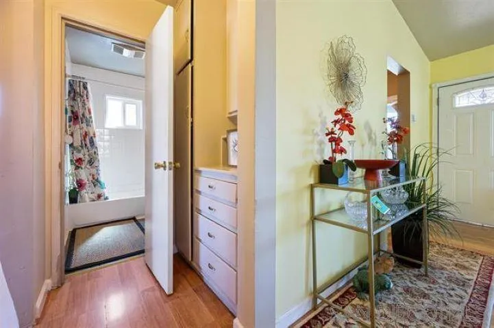https://cdn.realtyfeed.com/cdn/127/240000684/95c13478972513deced6b9c49daddb82.webp