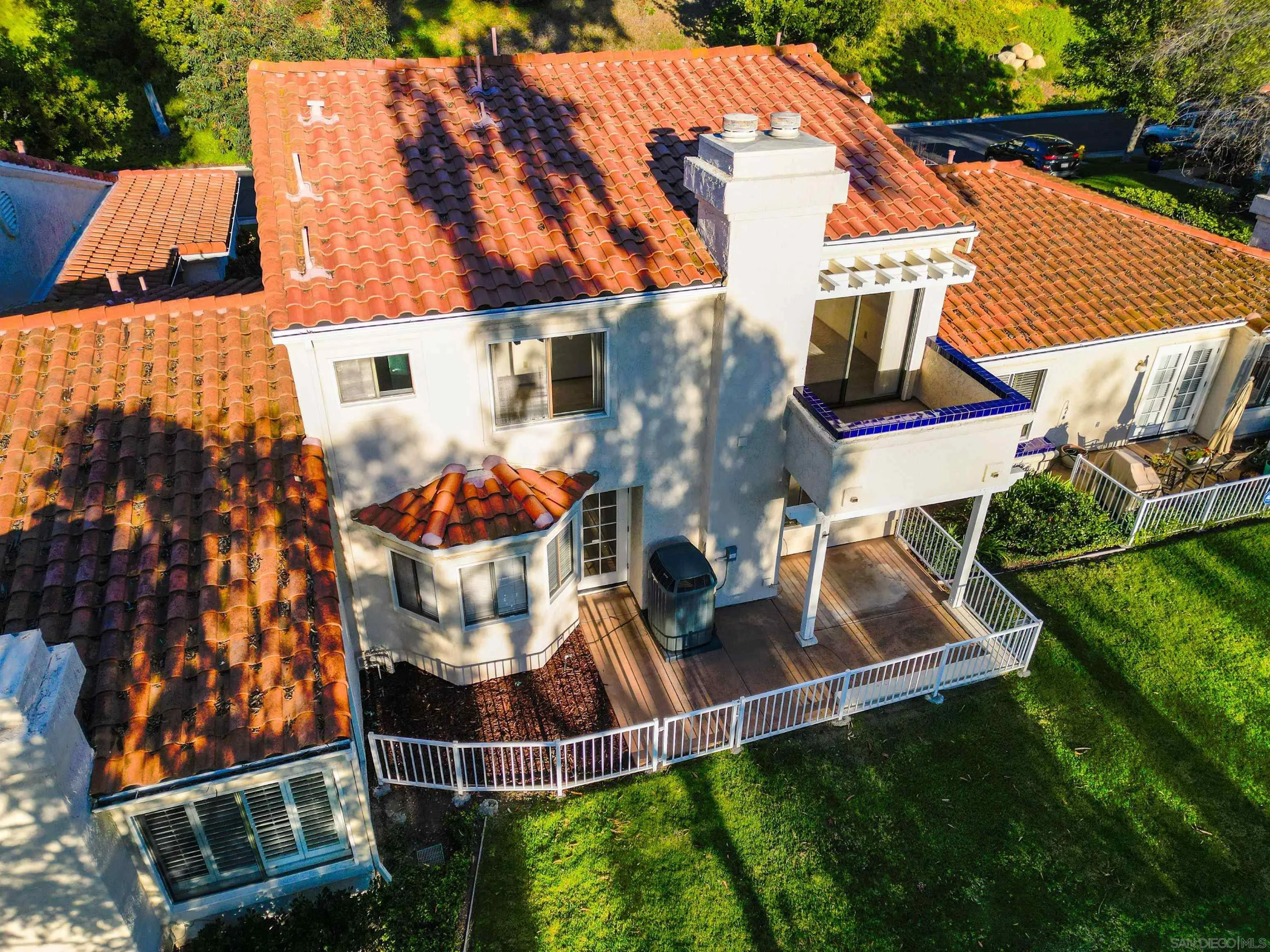 Photo #6: 240000839 Listing 