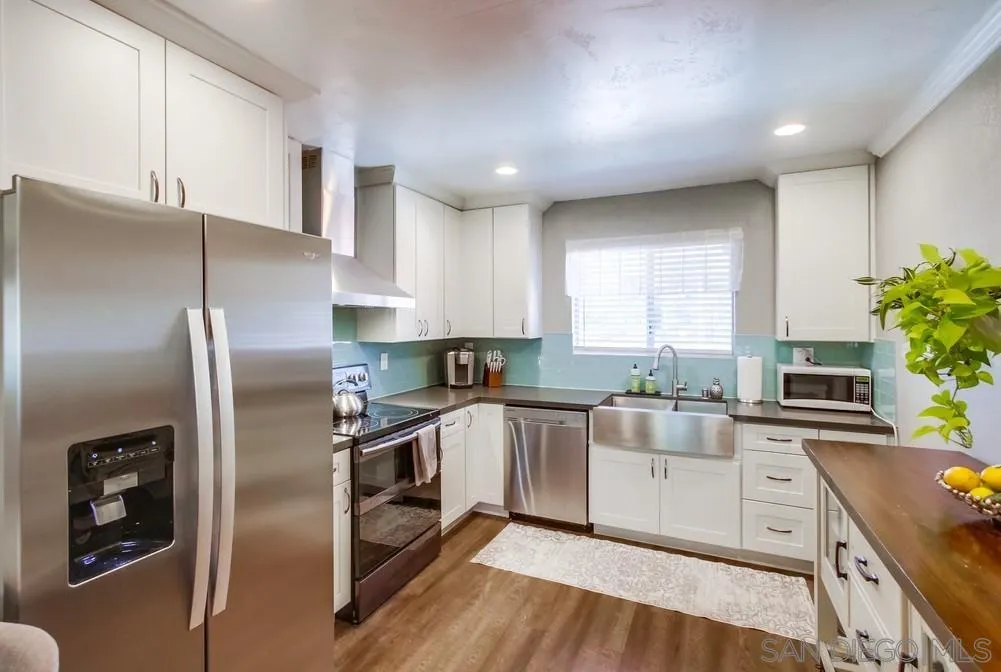 Photo #2: 240000865 Listing 