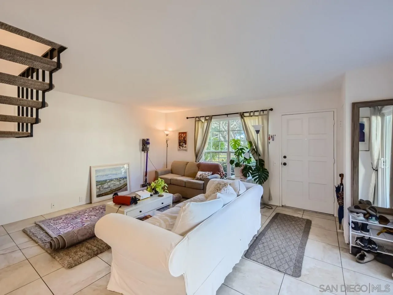 Photo #3: 240001074 Listing 