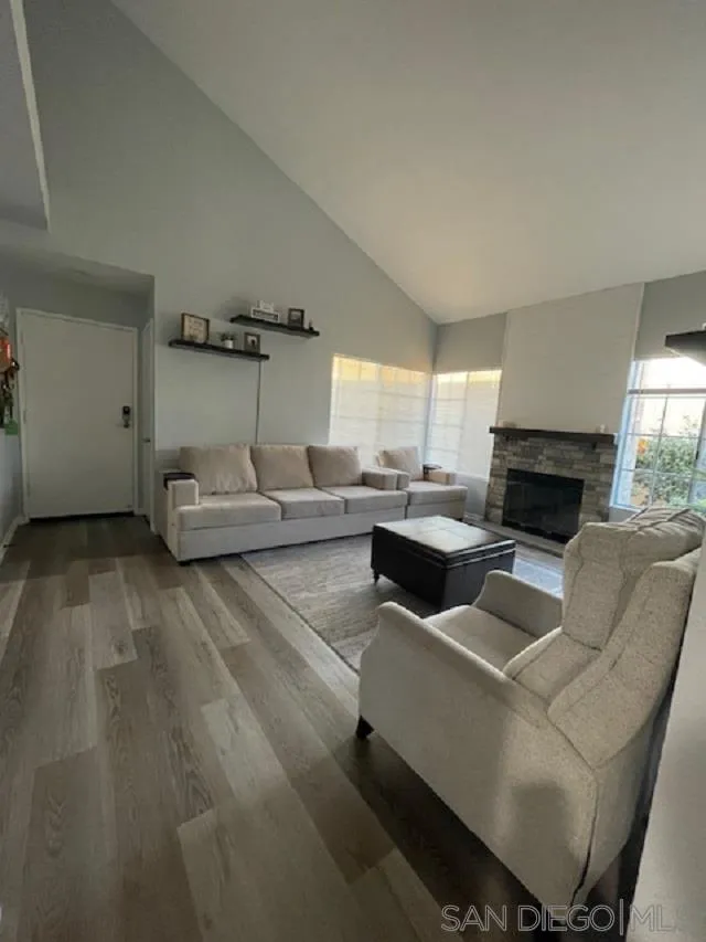 Photo #5: 240001165 Listing 
