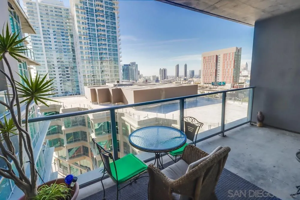 Photo #3: 240001199 Listing 