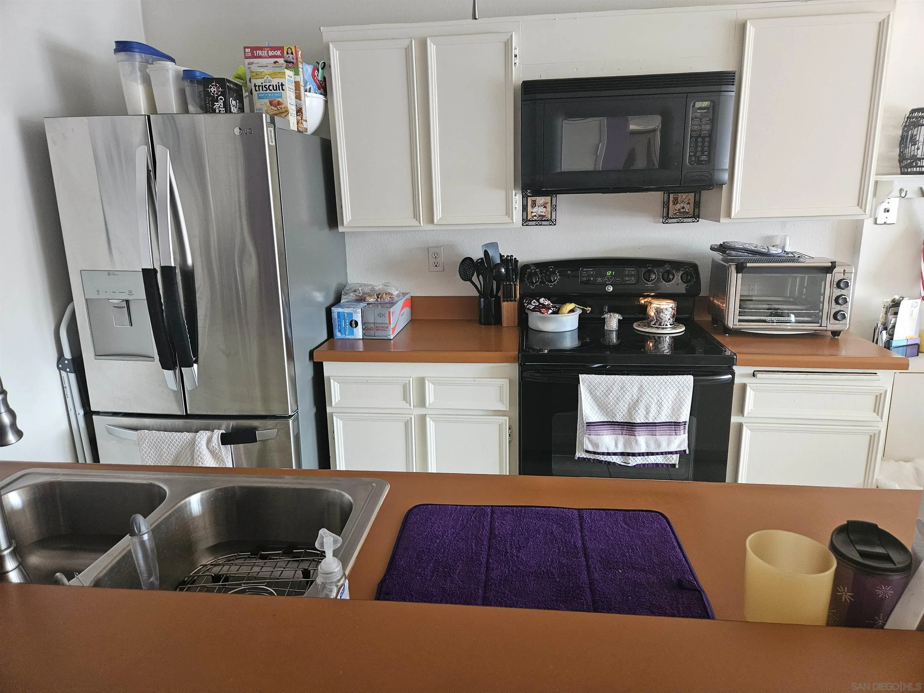 Photo #4: 240001405 Listing 
