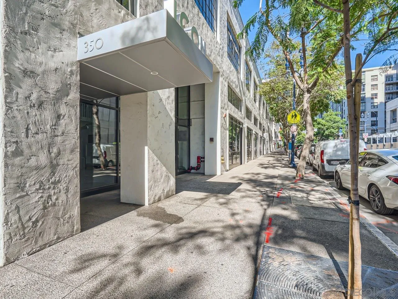 Photo #3: 240001826 Listing 