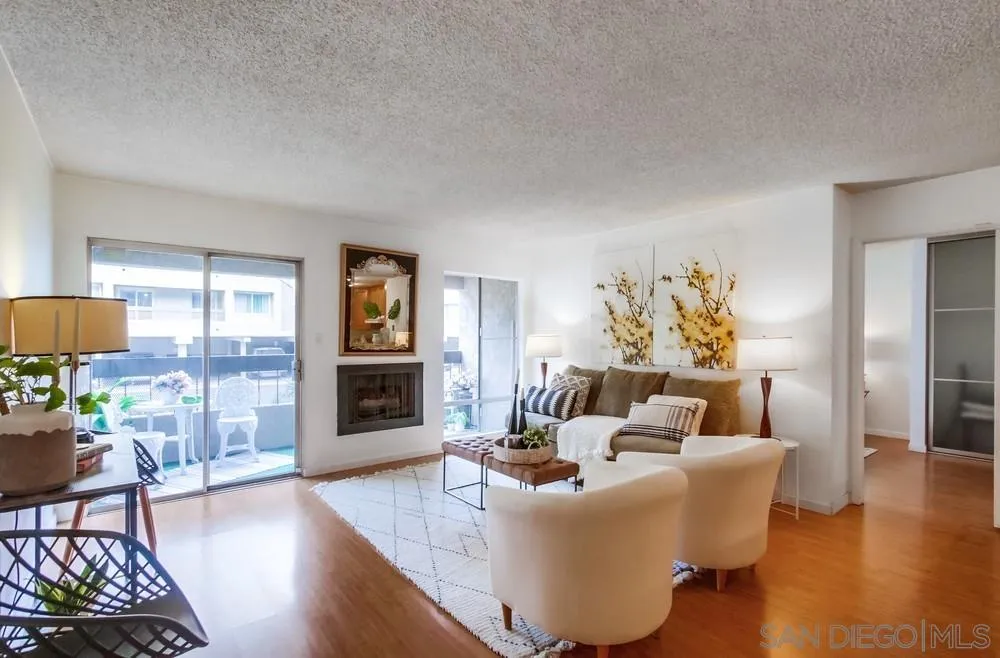 Photo #6: 240001908 Listing 