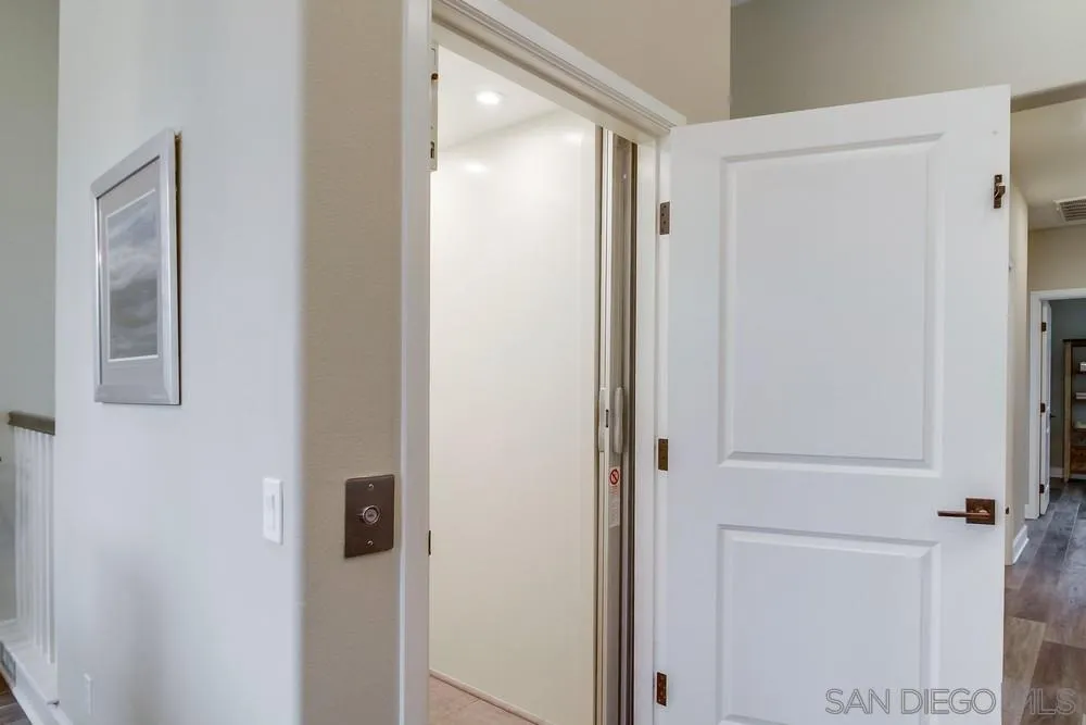 https://cdn.realtyfeed.com/cdn/127/240001915/44da0af5c405253a4eab4b2ce1774cb0.webp