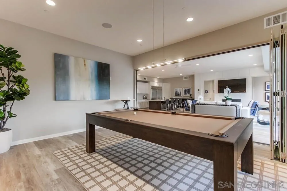 https://cdn.realtyfeed.com/cdn/127/240001915/ea5b50d75659e5ab9408230cc9c9901a.webp