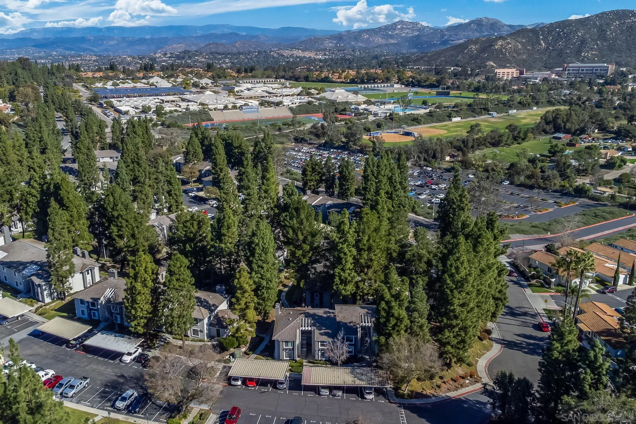 https://cdn.realtyfeed.com/cdn/127/240002041/95d44189472c28edf3958e35a7410983.webp