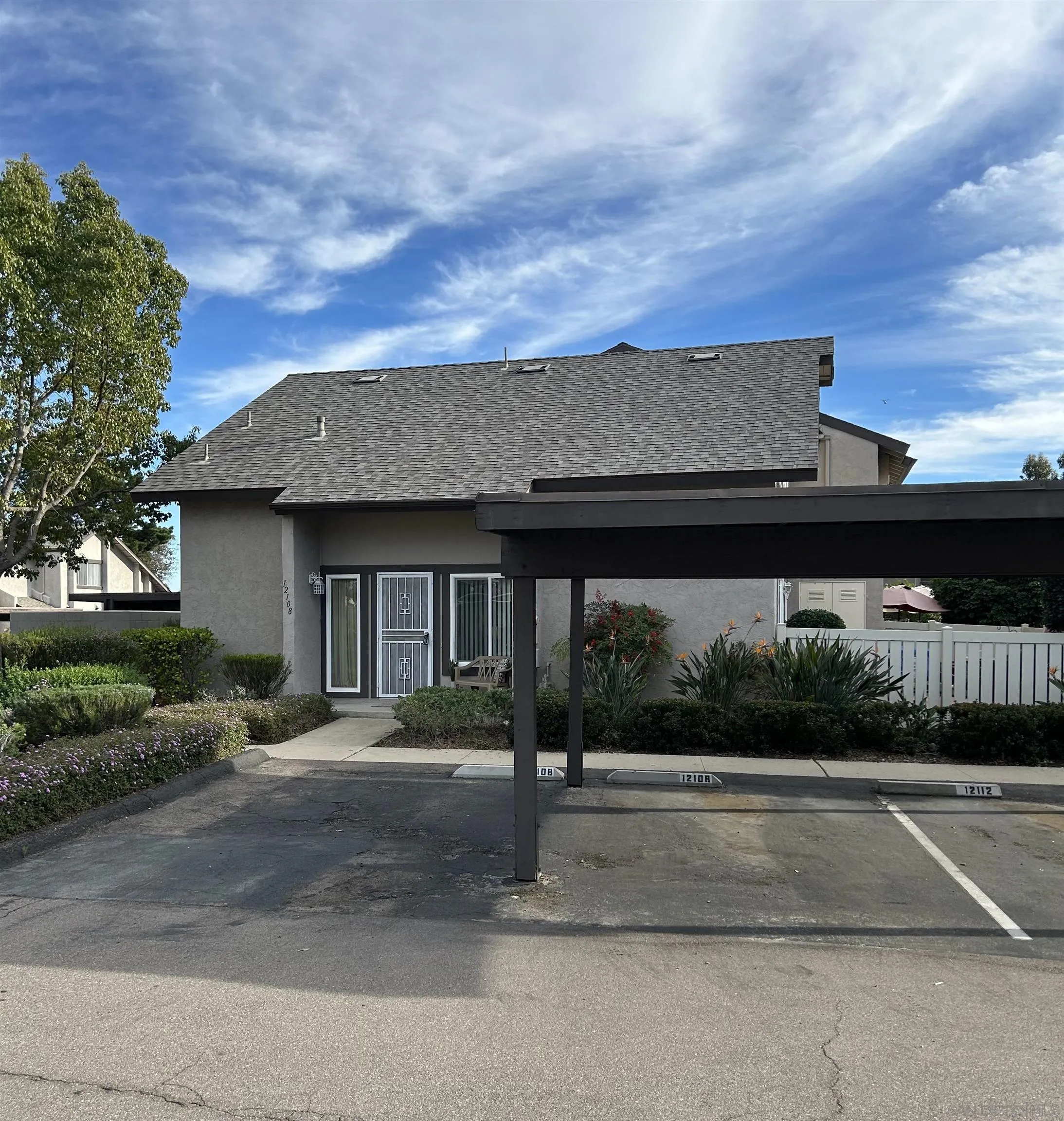 Photo #4: 240002230 Listing 