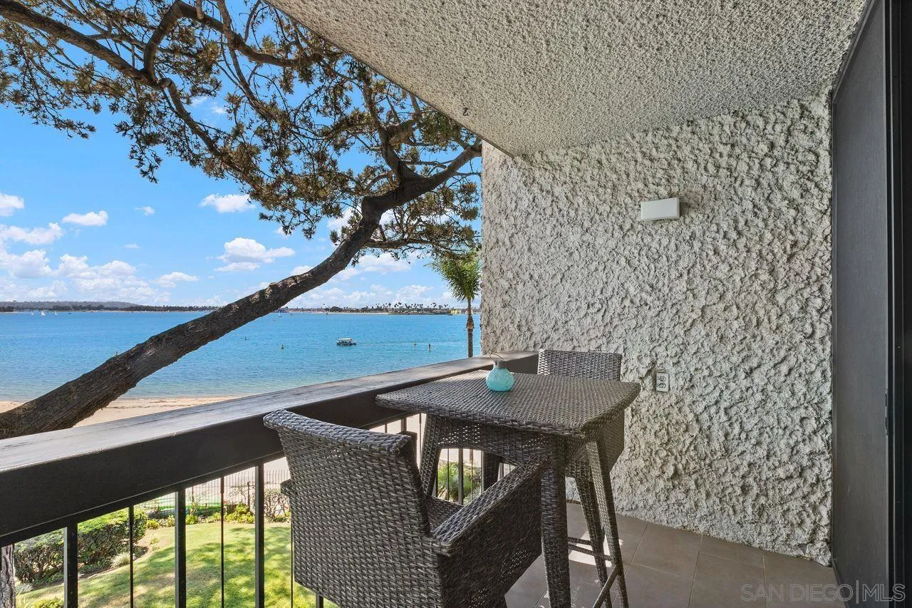 Photo #5: 240002319 Listing 