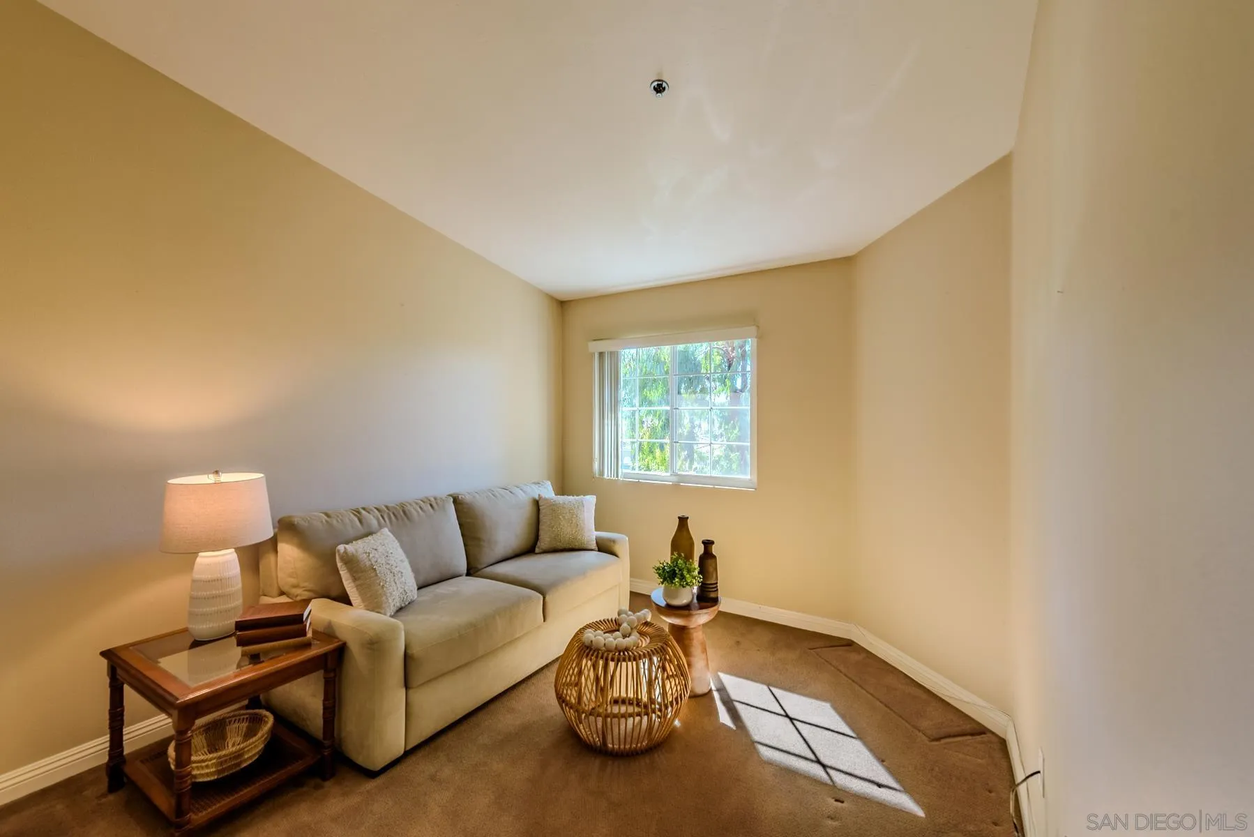 https://cdn.realtyfeed.com/cdn/127/240002389/64e0870035129d95017967c920054a03.webp