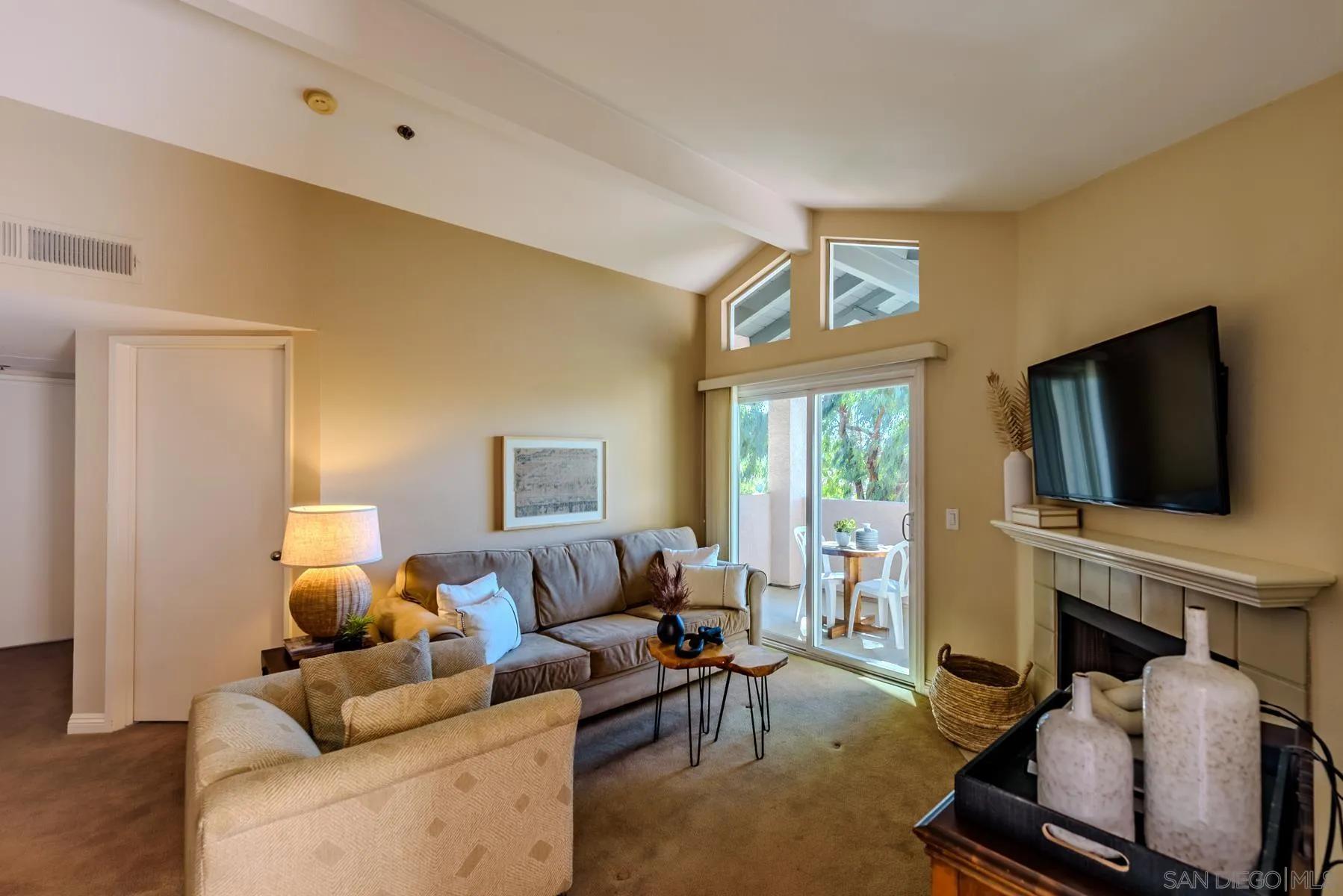 https://cdn.realtyfeed.com/cdn/127/240002389/6780e614d90ae4008cca9385ea43222b.webp