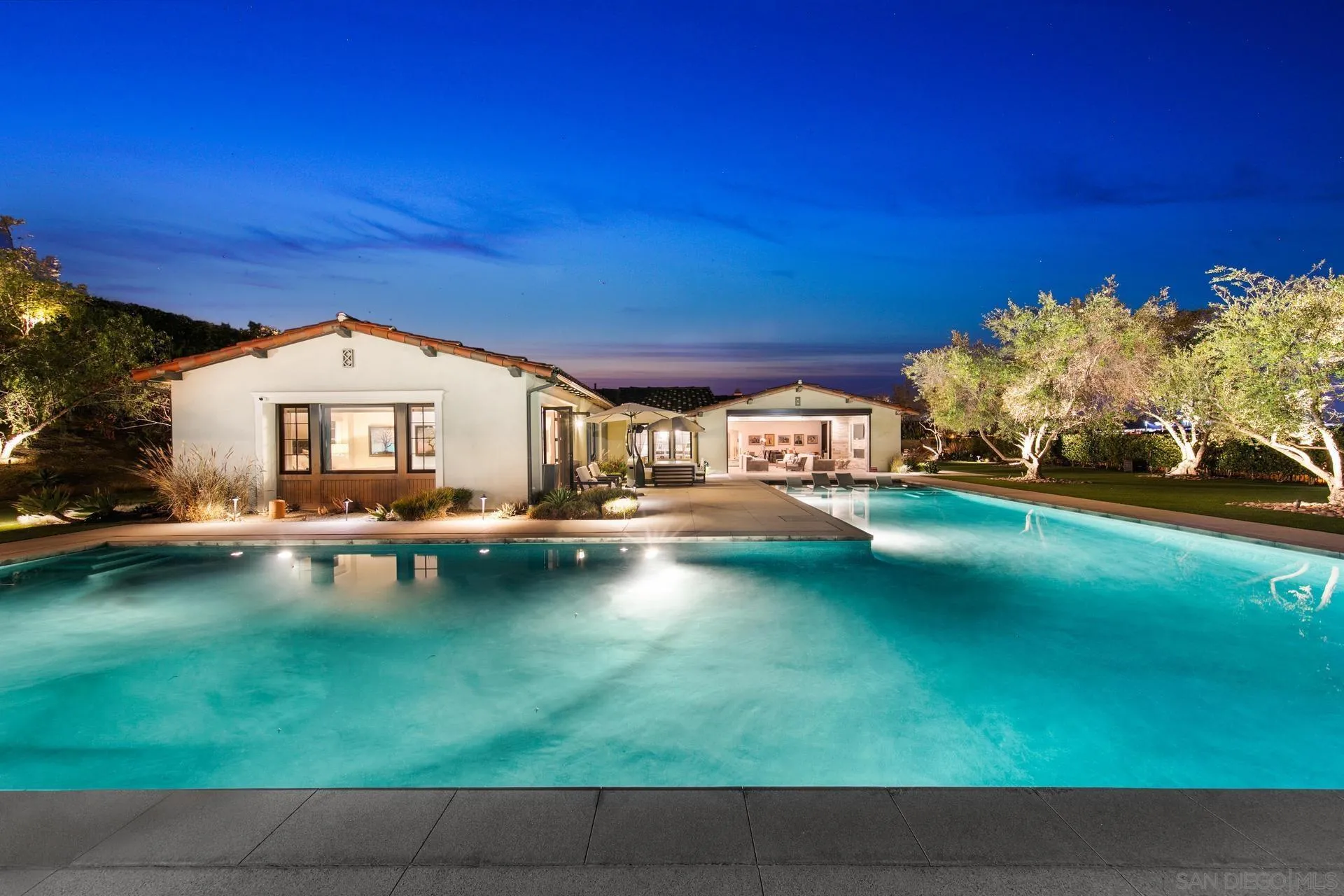 https://cdn.realtyfeed.com/cdn/127/240002457/116b815735f353bba7c474fbb004a4cf.webp