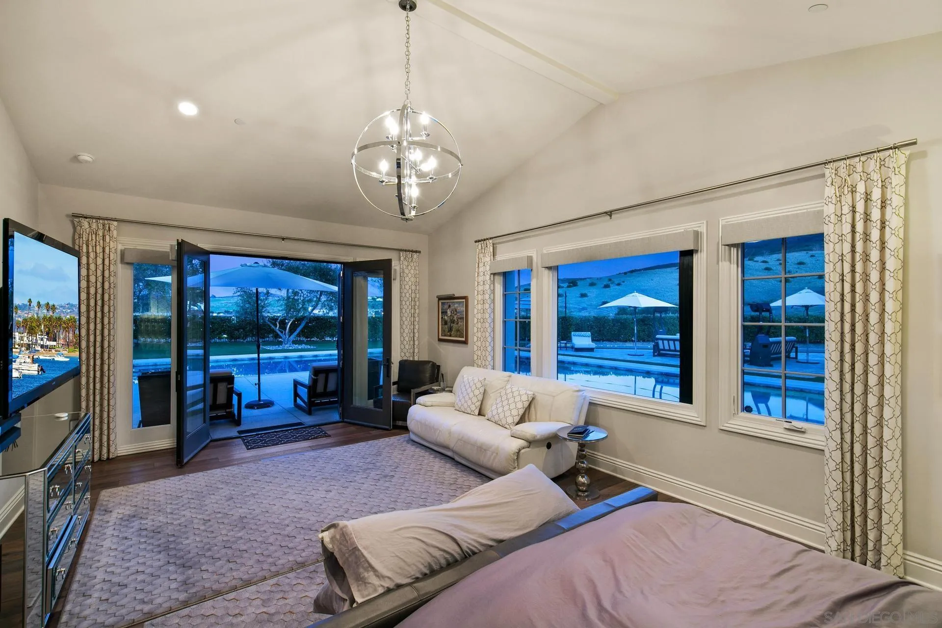 https://cdn.realtyfeed.com/cdn/127/240002457/5f92fca8119ef2b0df5148988073300f.webp