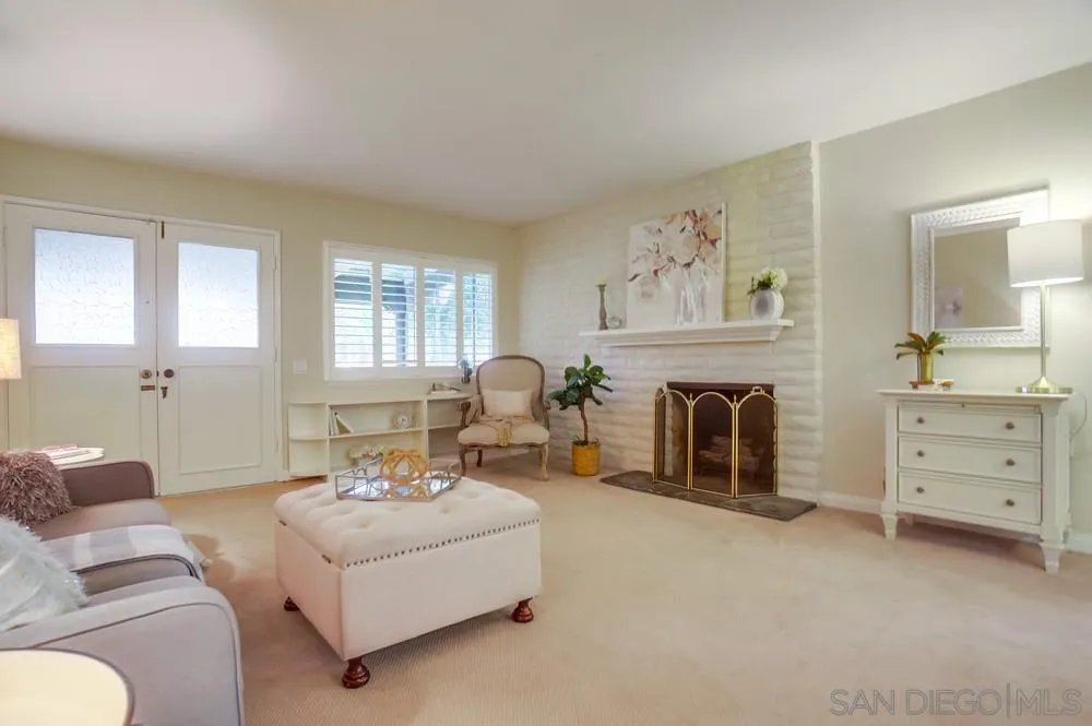 Photo #5: 240002768 Listing 