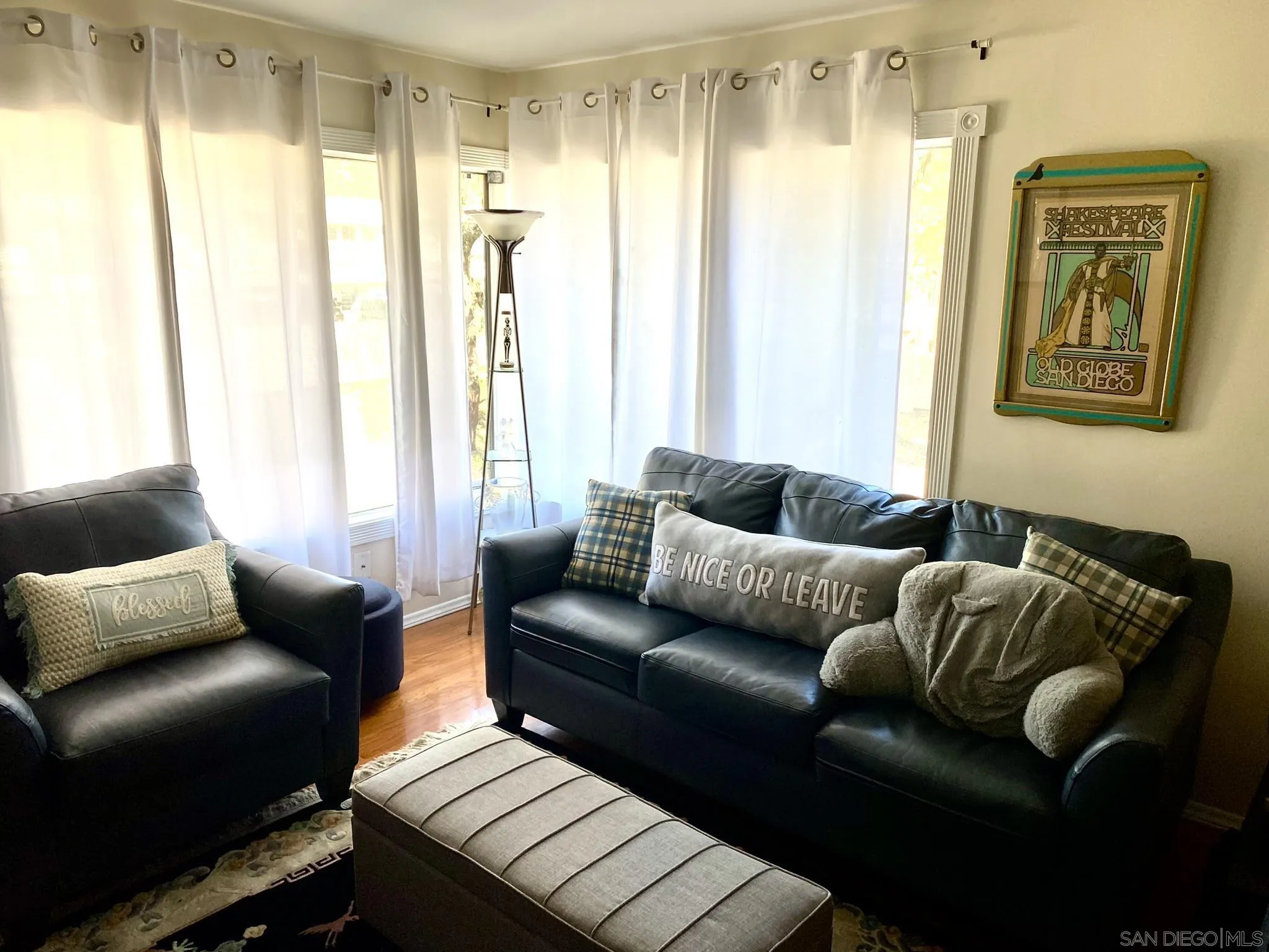 Photo #2: 240003141 Listing 