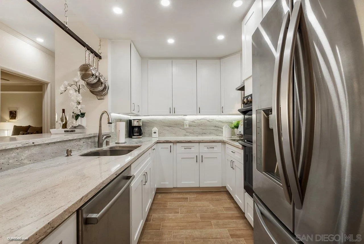 Photo #5: 240003173 Listing 