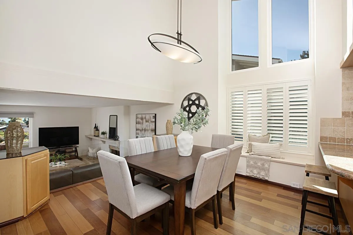 Photo #6: 240003537 Listing 