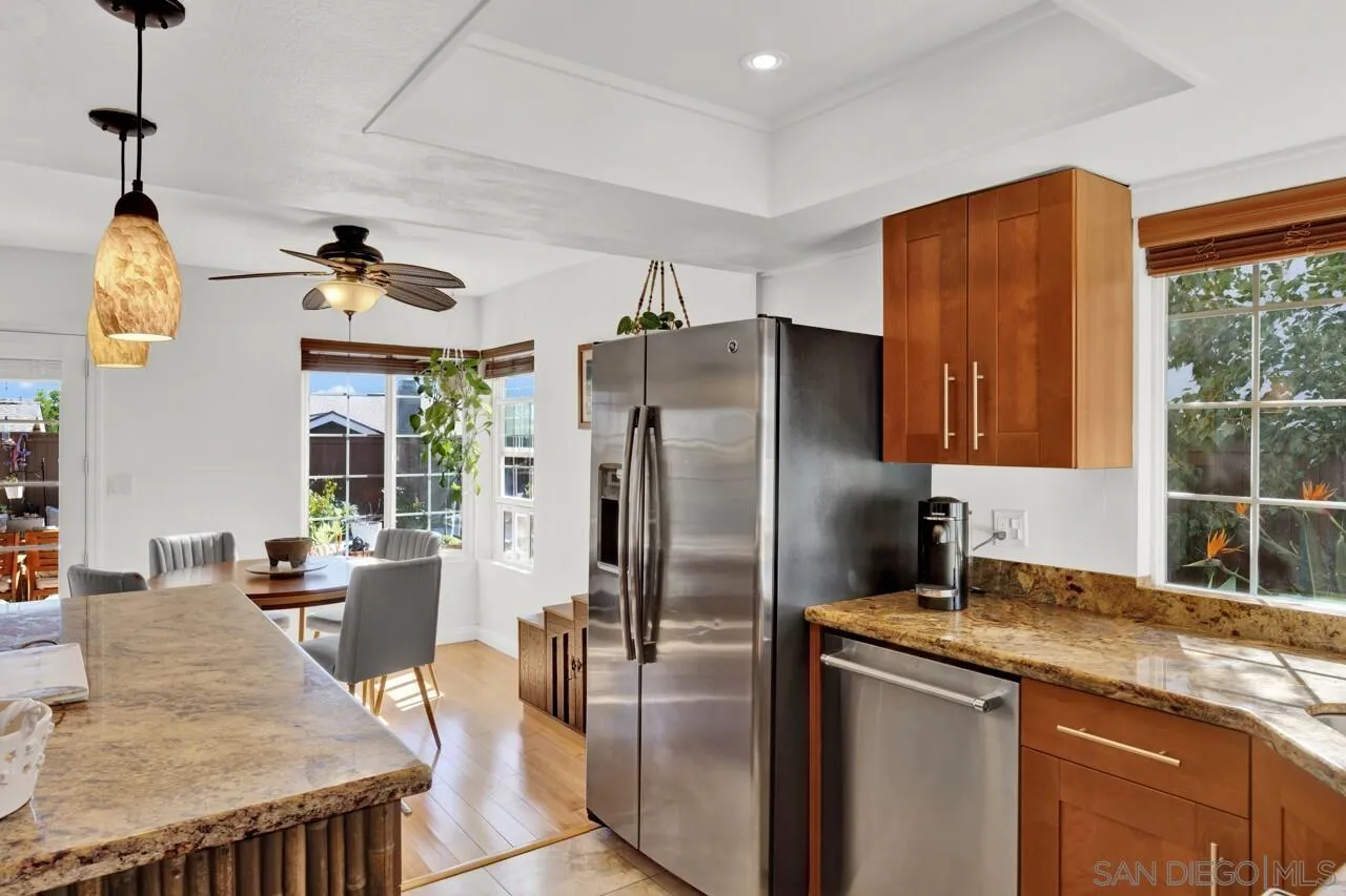 Photo #5: 240003545 Listing 