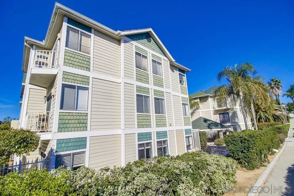 Photo #5: 240003676 Listing 