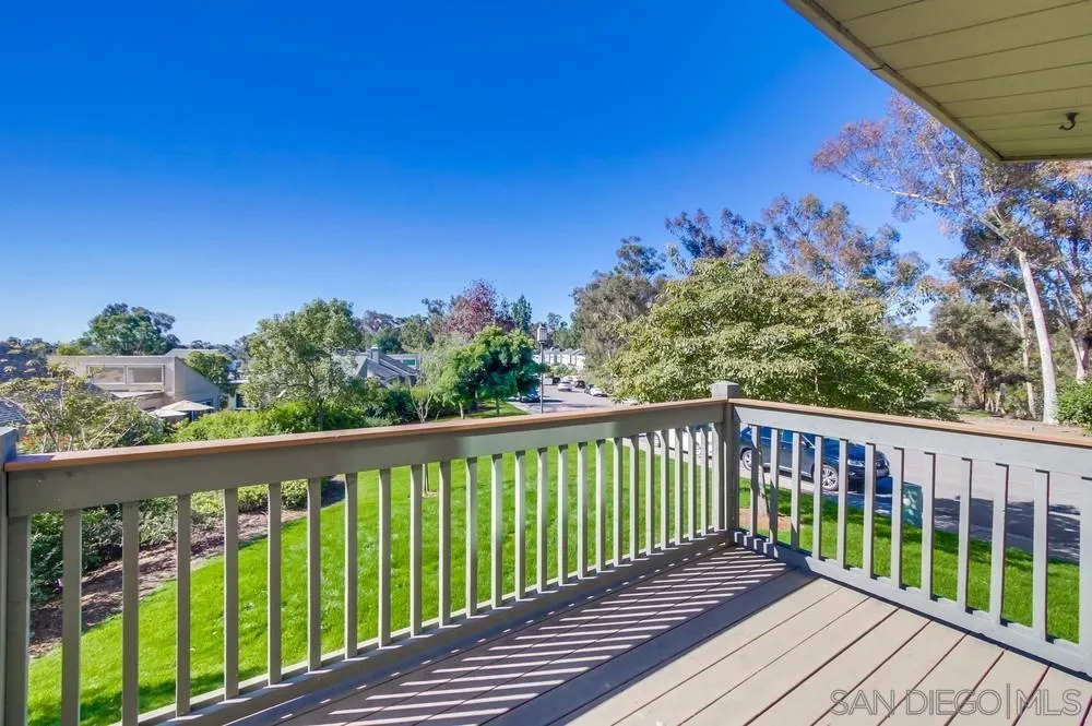 Photo #6: 240003697 Listing 