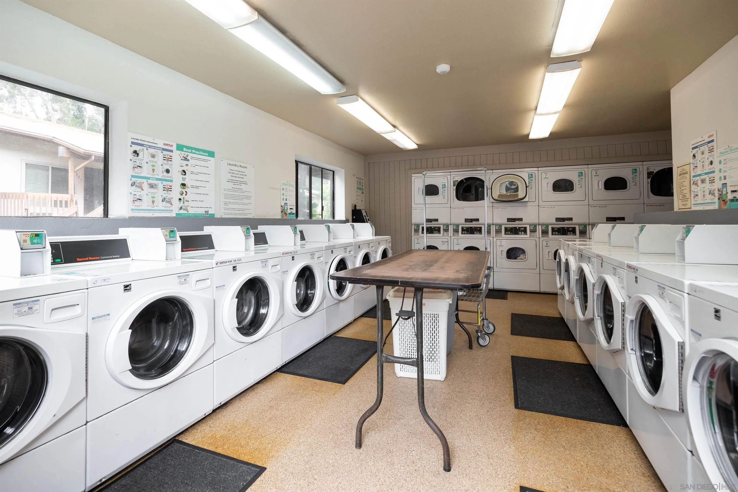 Photo #5: 240003708 Listing 