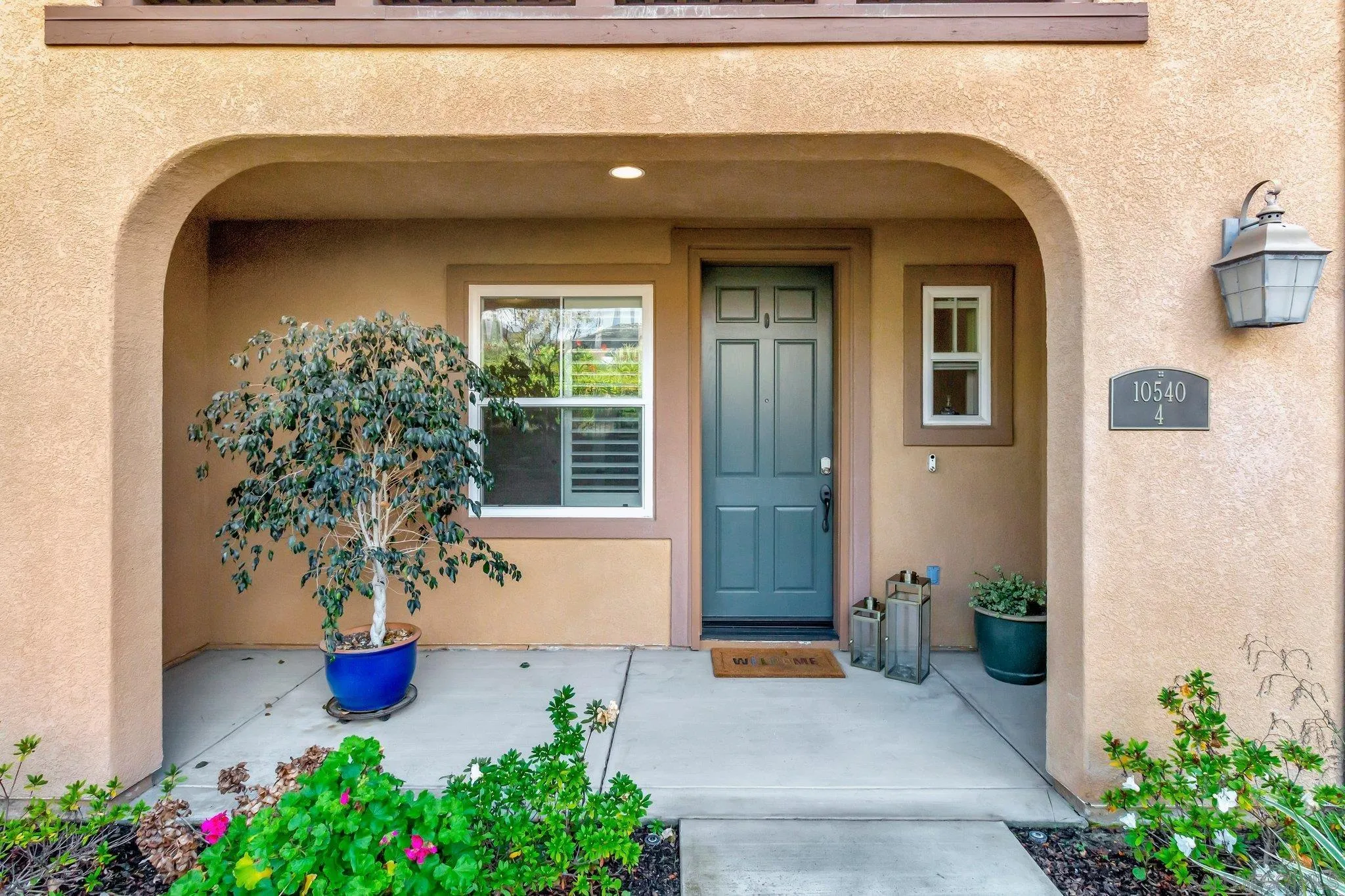 Photo #2: 240003881 Listing 