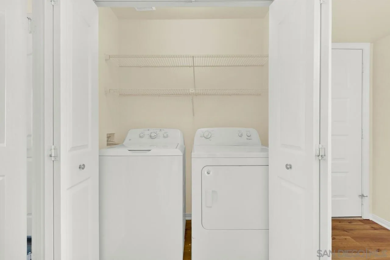 https://cdn.realtyfeed.com/cdn/127/240004001/0a329058af5a2948ba2eafdb6b5f9e7b.webp
