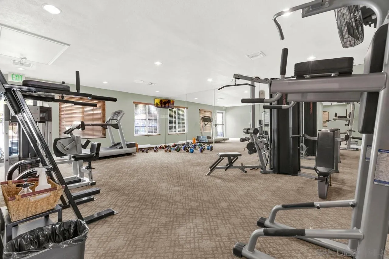 https://cdn.realtyfeed.com/cdn/127/240004001/2c7dc4c20787e740cdfd8b08d8c5b12d.webp