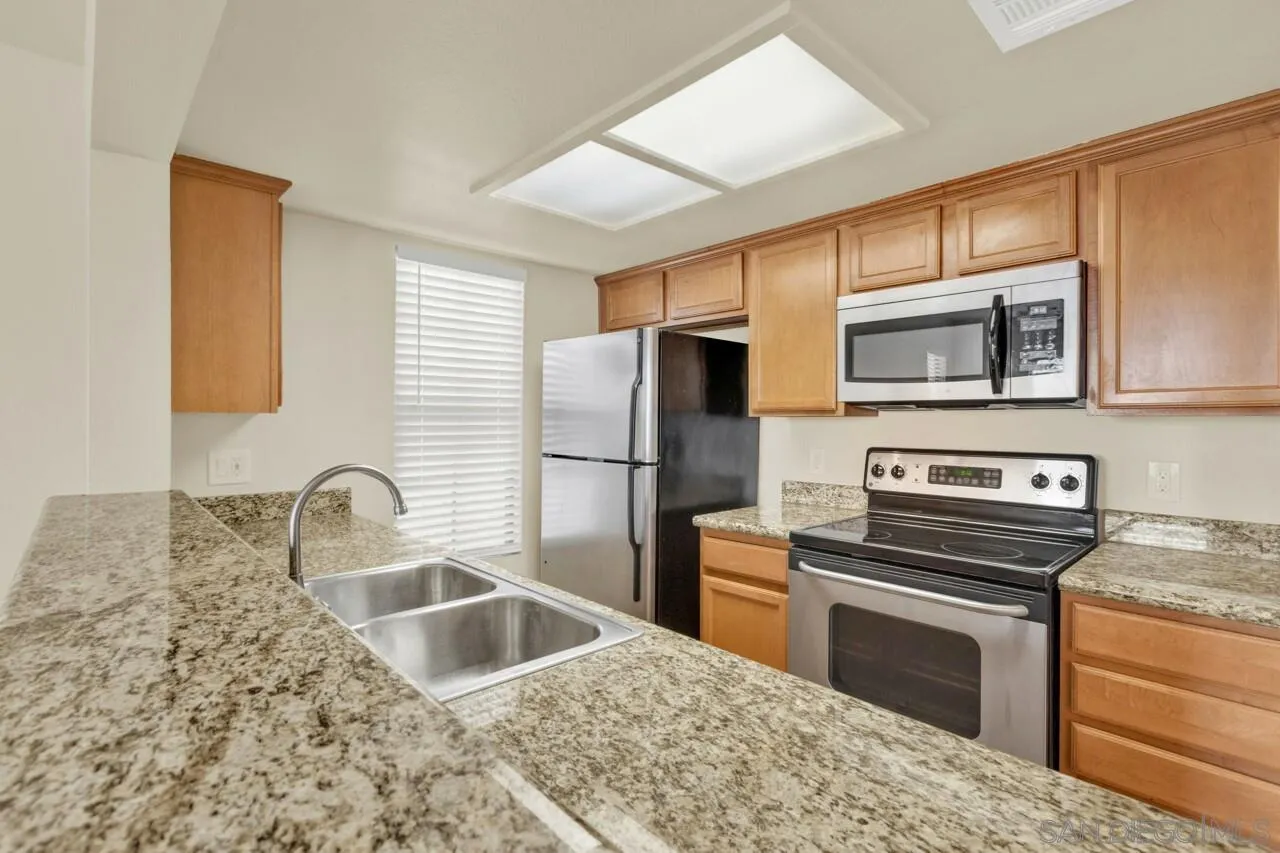 https://cdn.realtyfeed.com/cdn/127/240004001/e7bc63d484f695cc10666a576429855c.webp