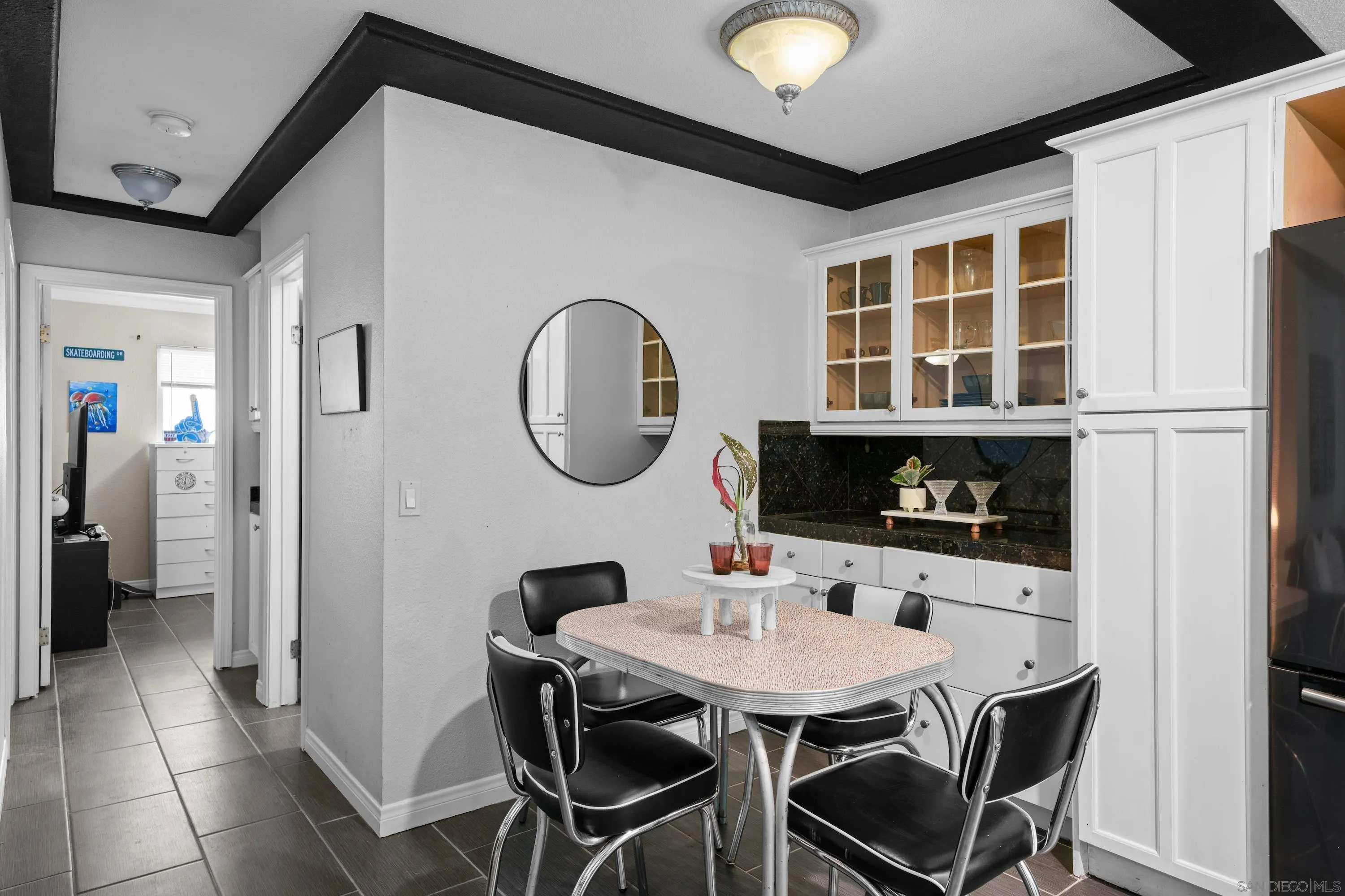 Photo #4: 240004029 Listing 