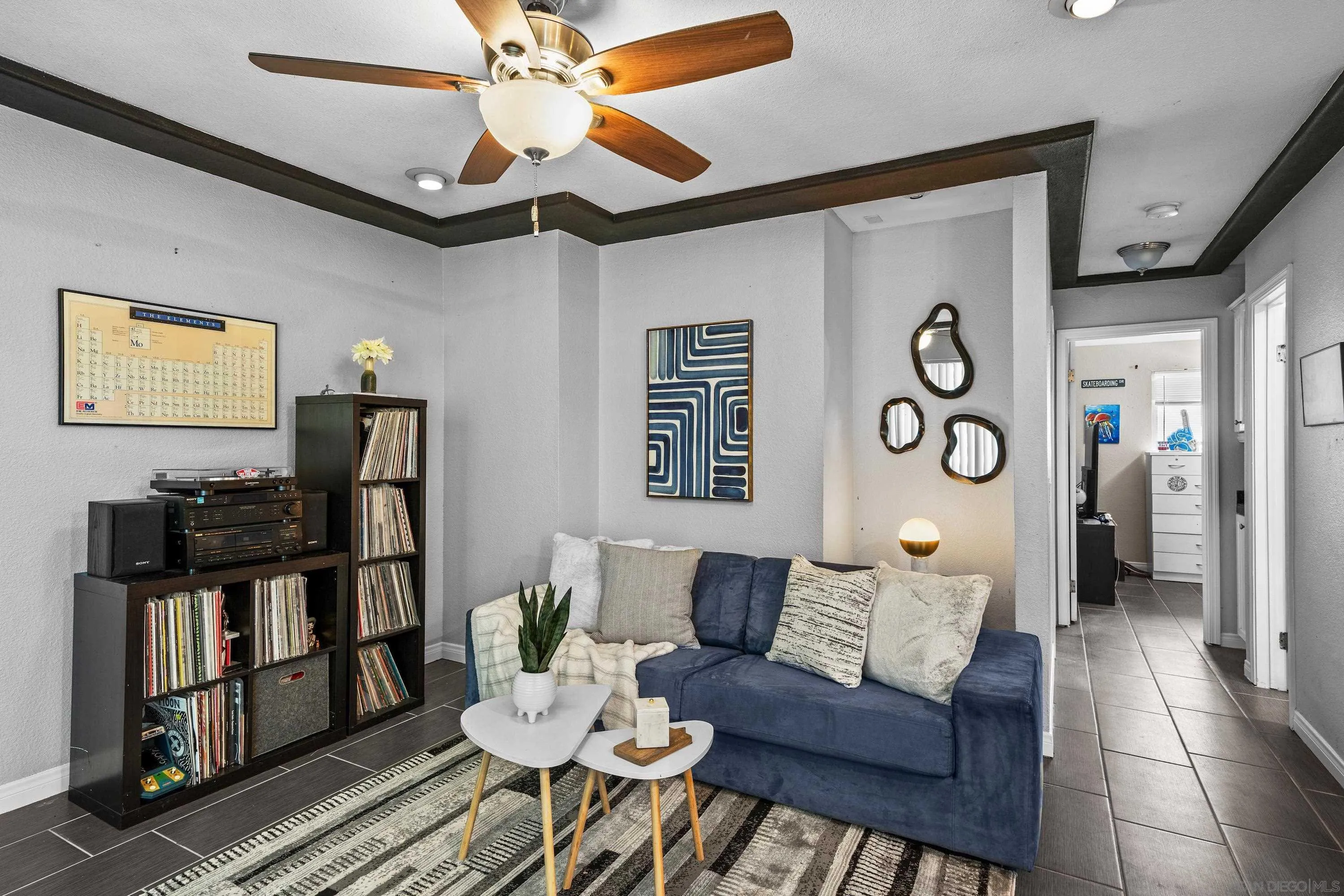 Photo #3: 240004029 Listing 
