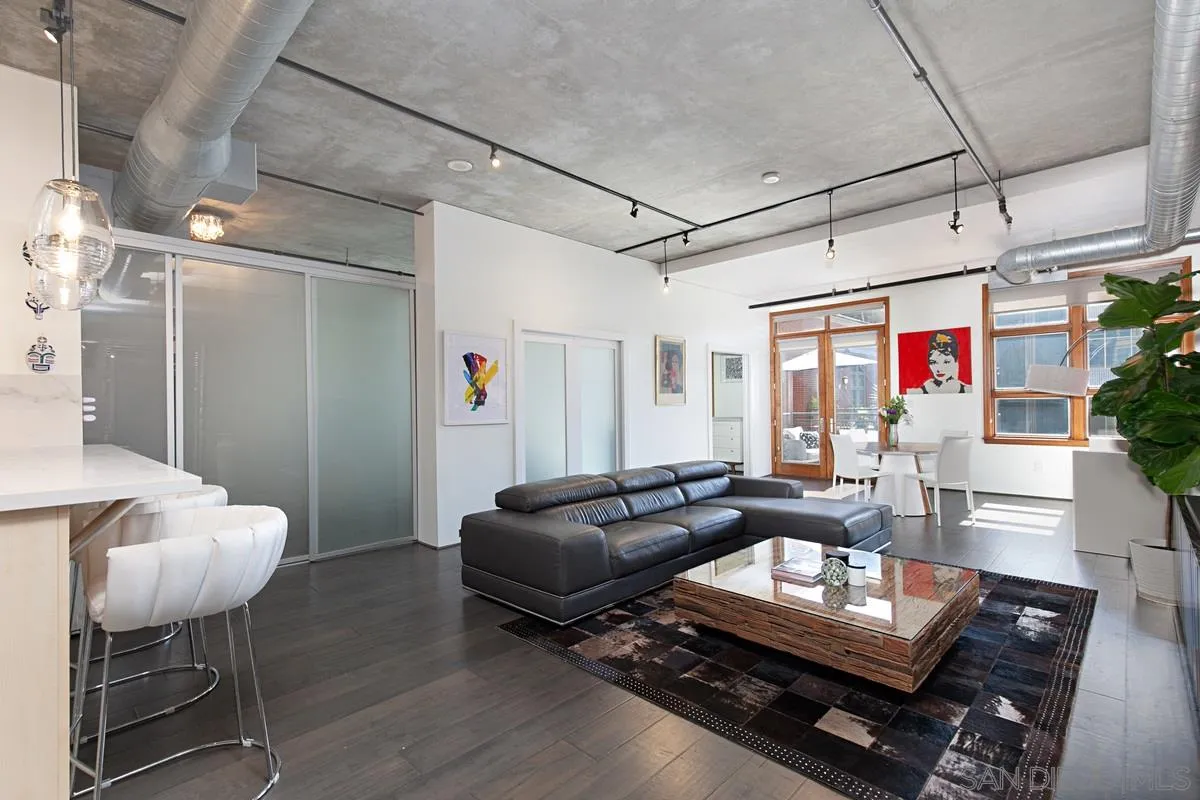 Photo #6: 240004144 Listing 
