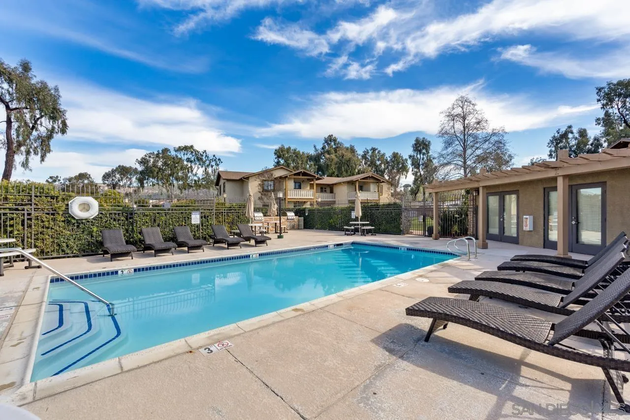 https://cdn.realtyfeed.com/cdn/127/240004219/7cf7277fd3d261973c1071926f124759.webp