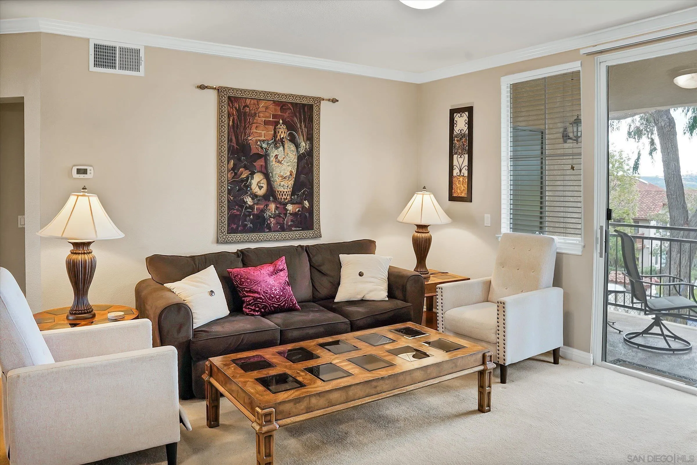 Photo #5: 240004236 Listing 