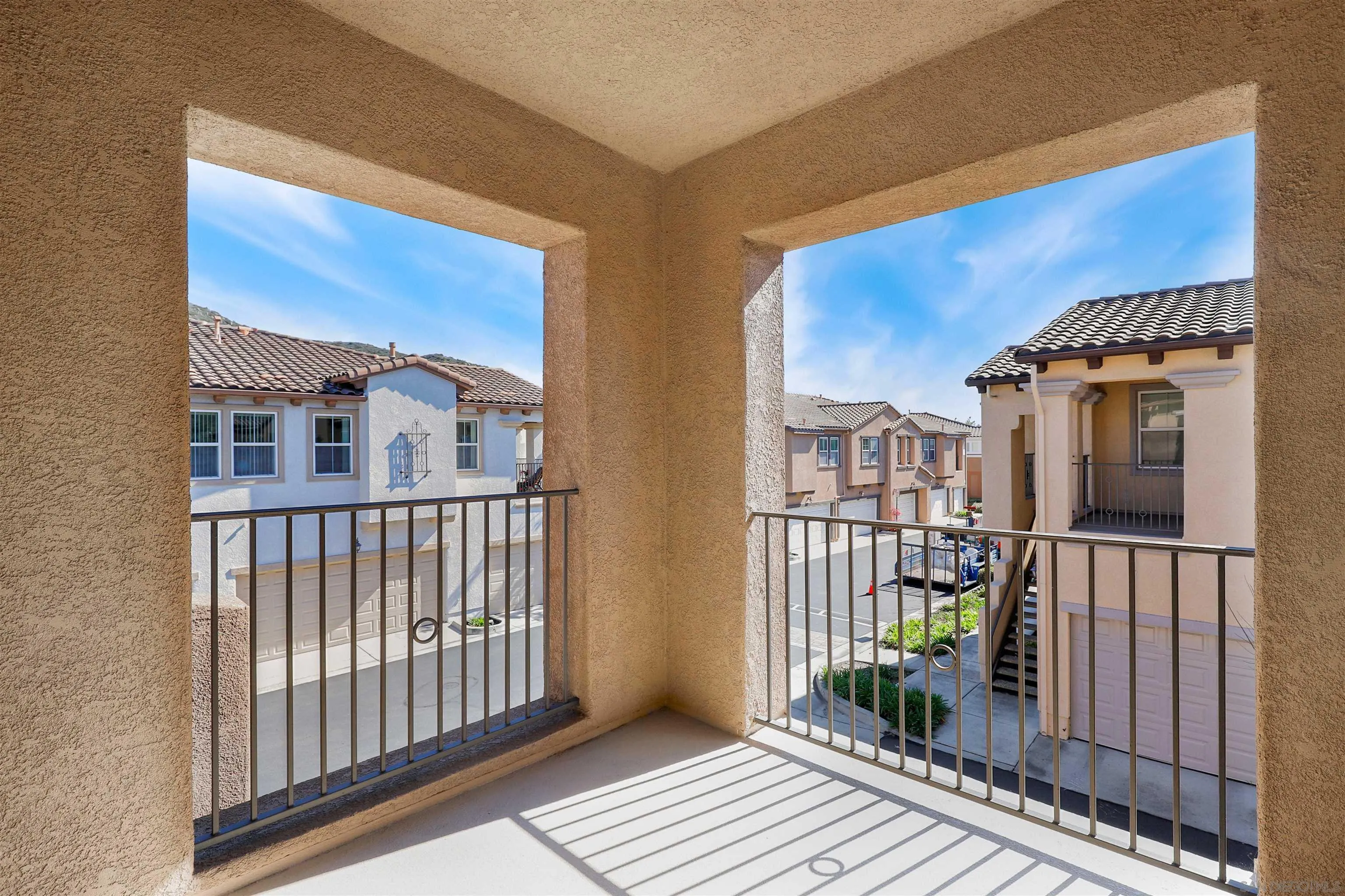 https://cdn.realtyfeed.com/cdn/127/240004290/1e7ae7f7f7bb36d037e59cc45ee9afe6.webp